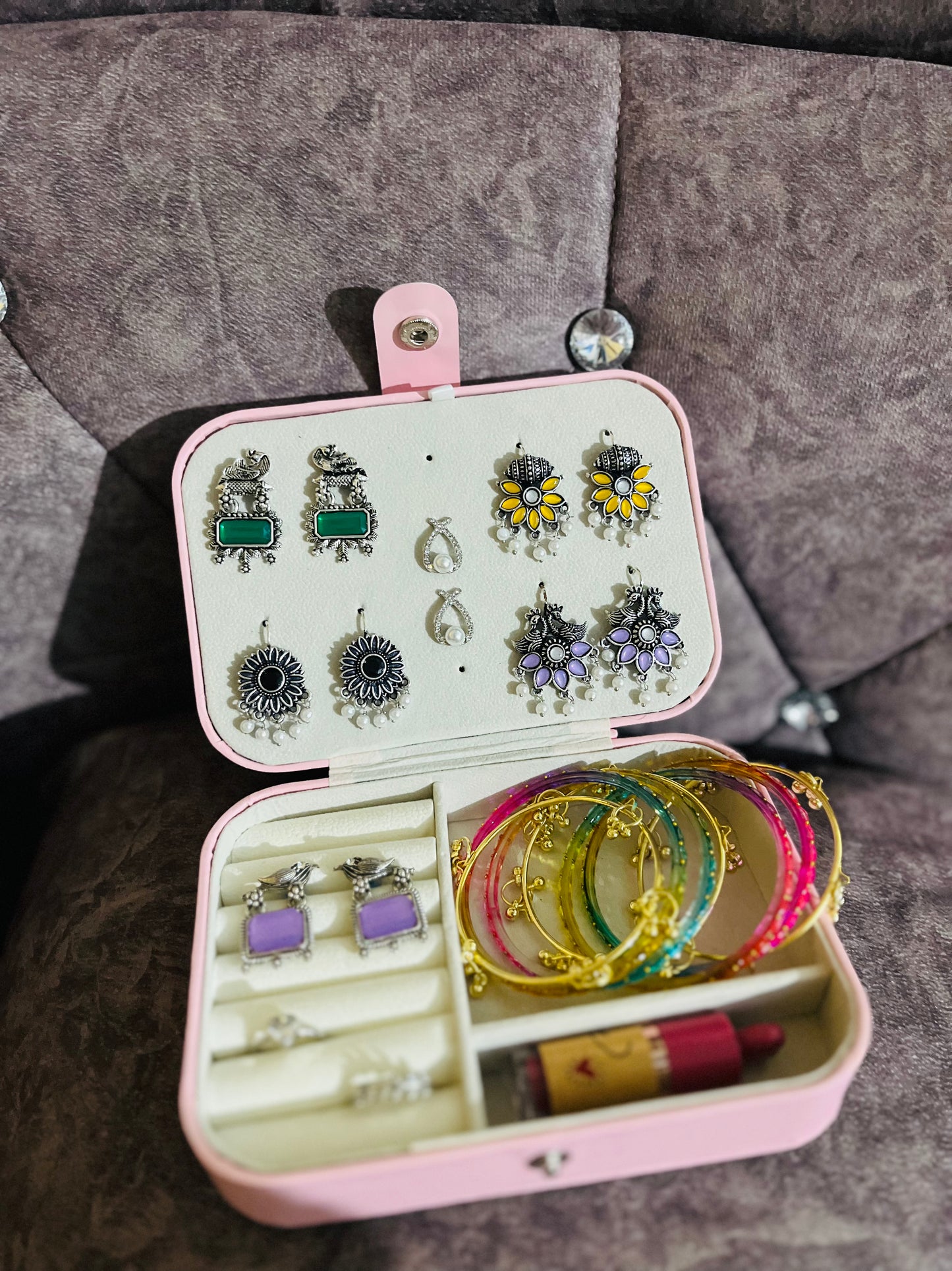 Jewellery organizer box