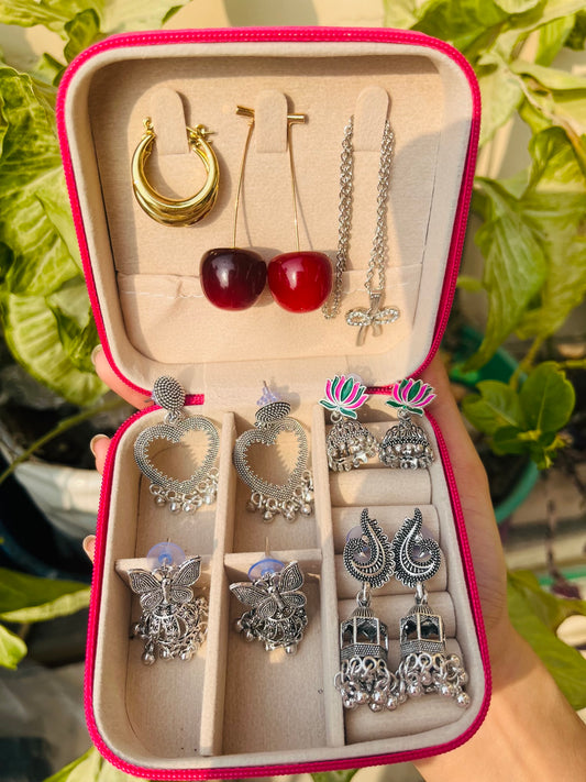 Jewellery set of box
