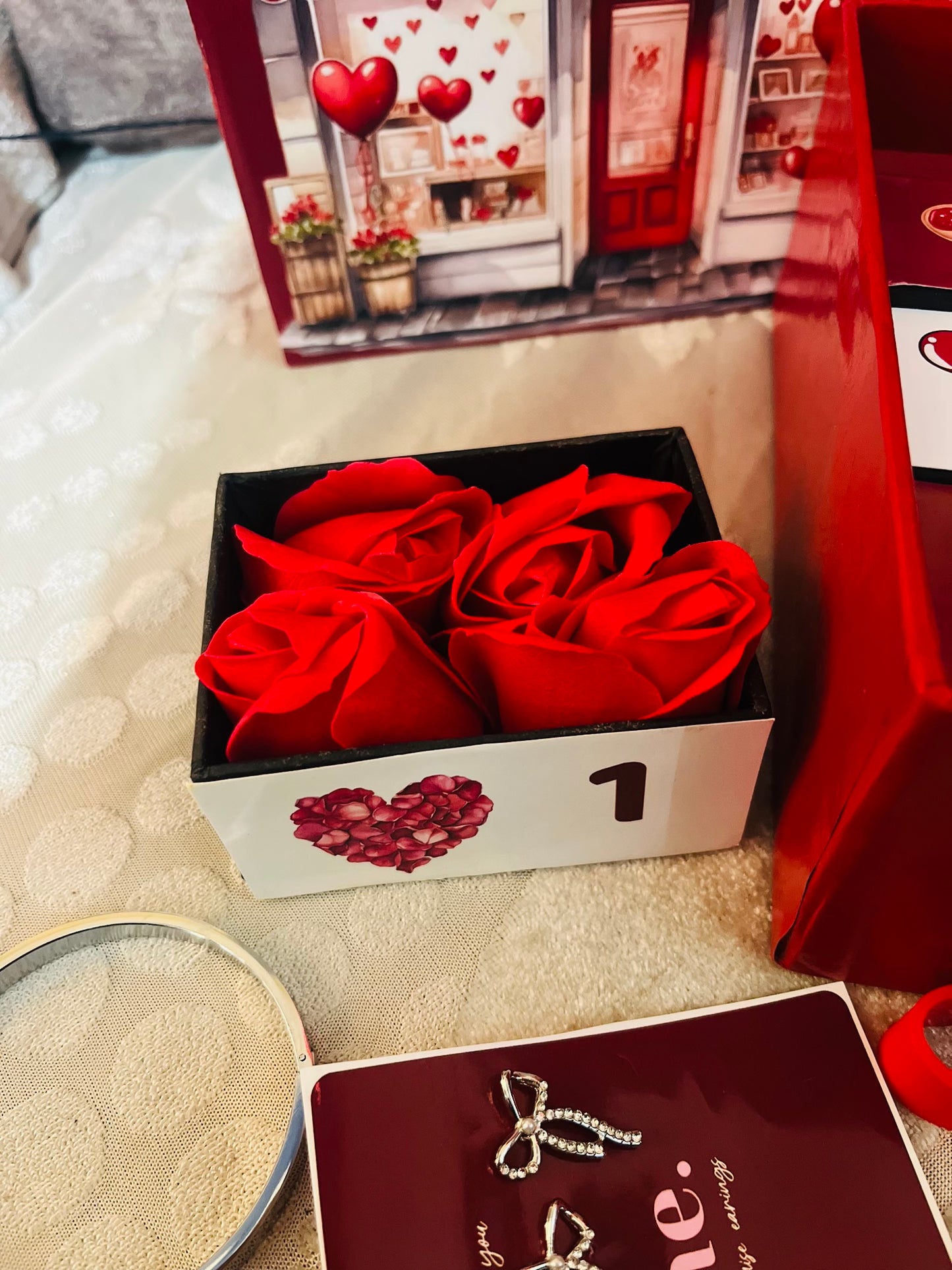 8 in one valentine hamper