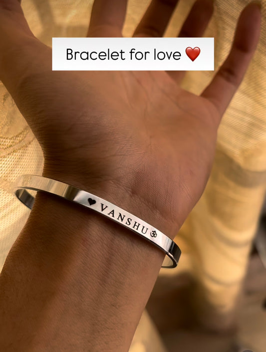 Customised name bracelet