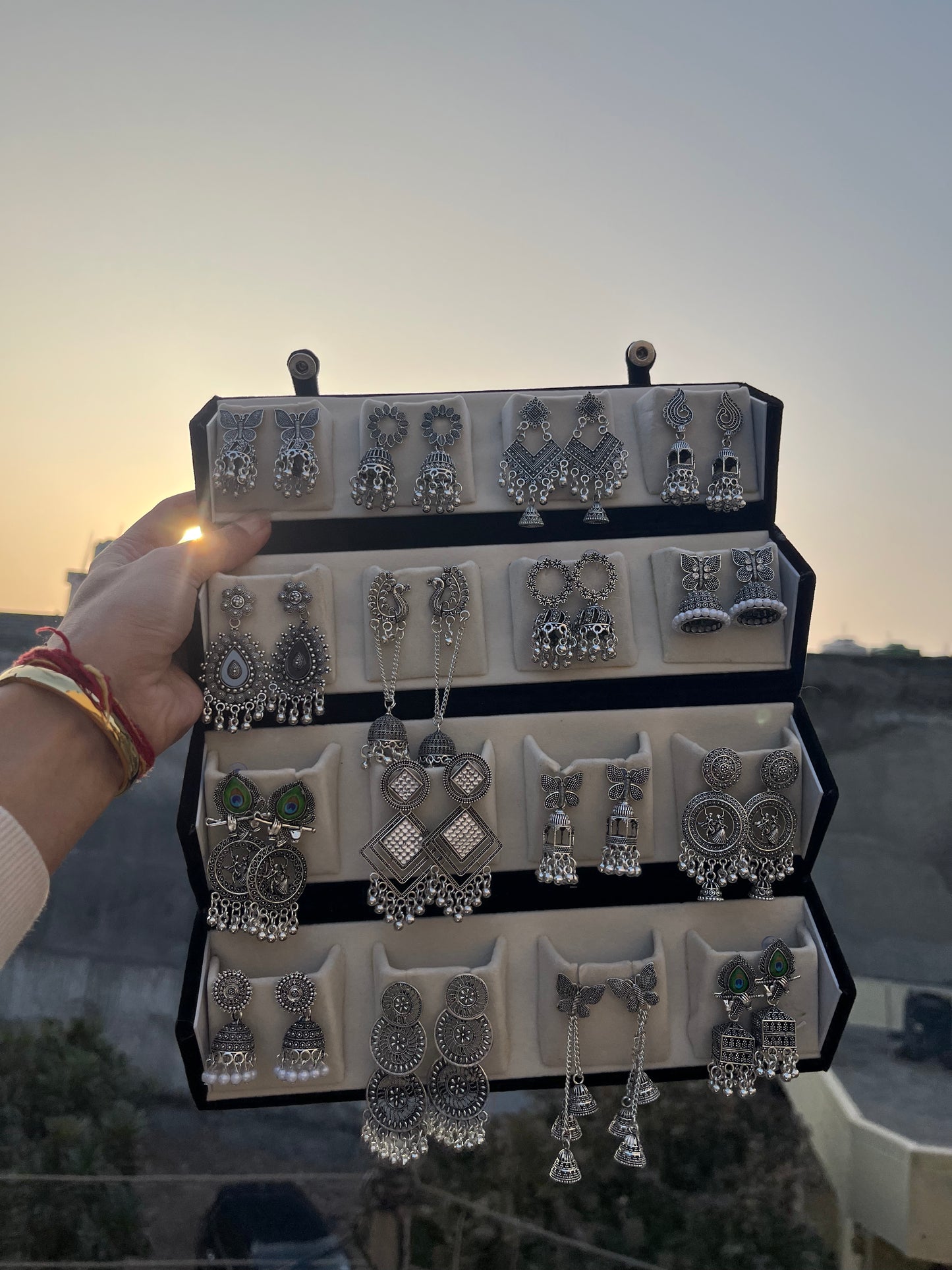Set of 16 Jhumka box