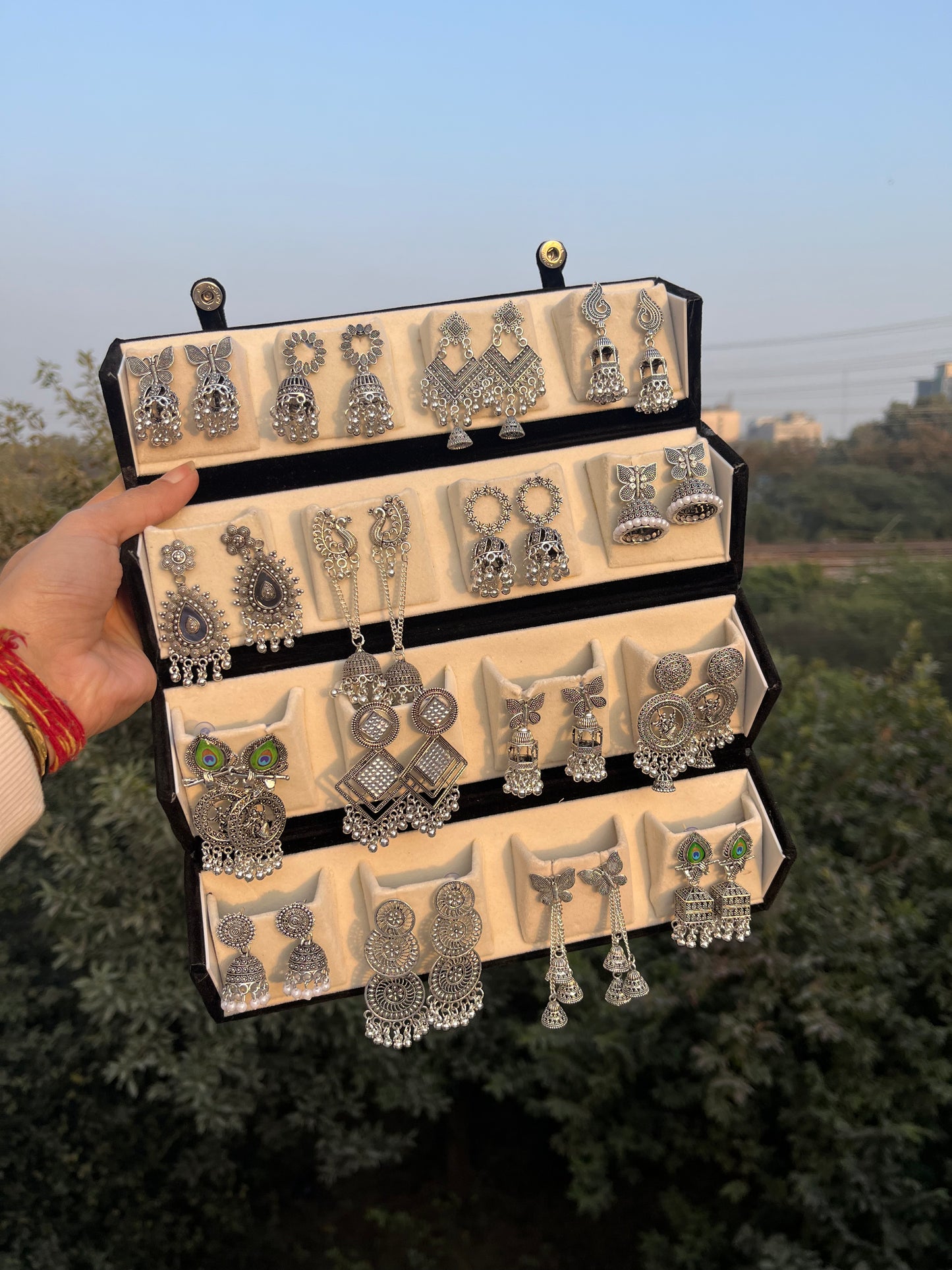 Set of 16 Jhumka box